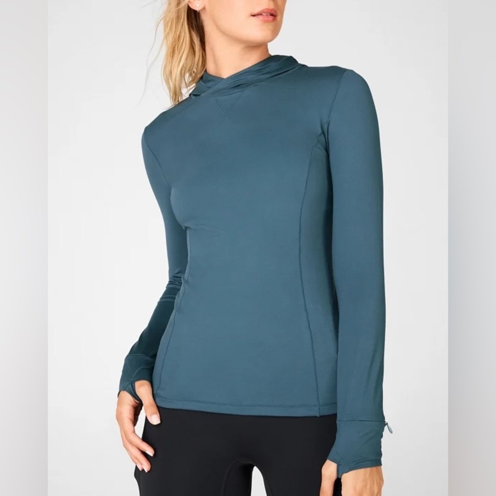 Fabletics phoenix run hoodie size large
